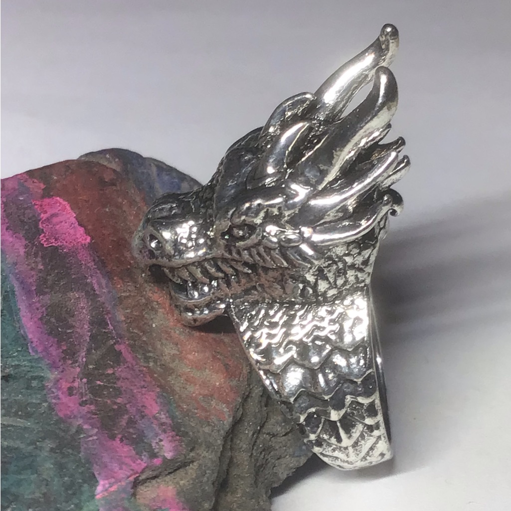 Dragon Head Ring